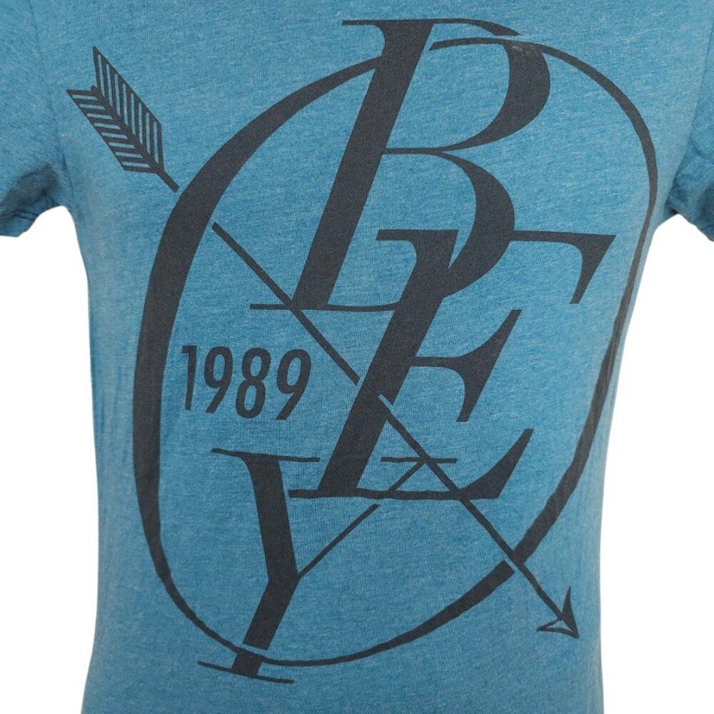 Obey T Shirt Womens Size Small Blue Arrow Made In USA - Picture 3 of 6